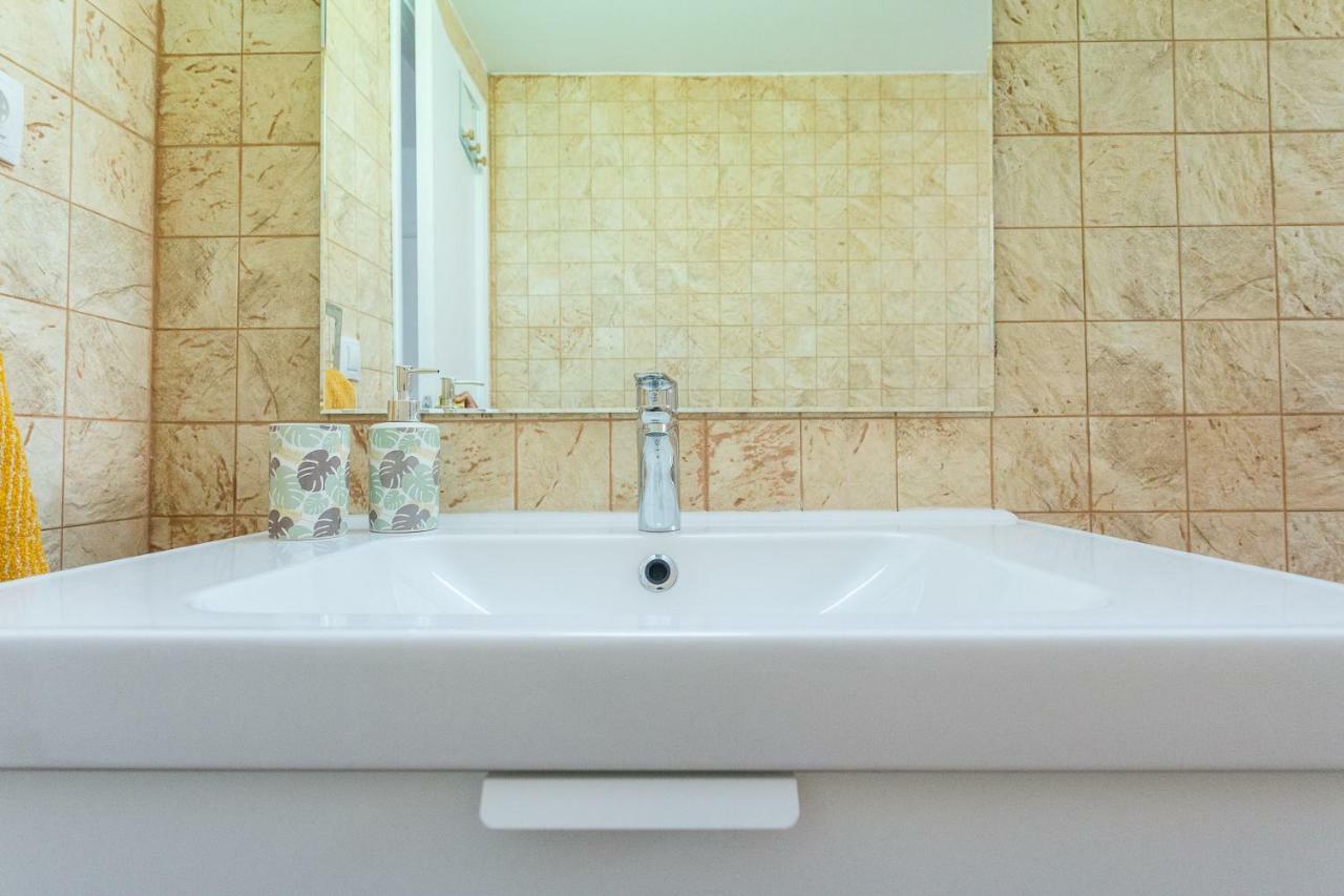 Cozy Apartment In Salinetas Beach. Buitenkant foto