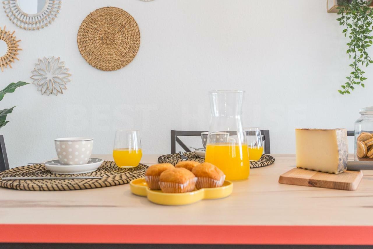 Cozy Apartment In Salinetas Beach. Buitenkant foto